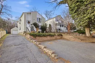 22 Midland Ave, Port Jefferson, NY 11777 - Photo 9