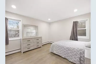 22 Midland Avenue, Port Jefferson, NY 11777 - Photo 27