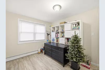 22 Midland Avenue, Port Jefferson, NY 11777 - Photo 41