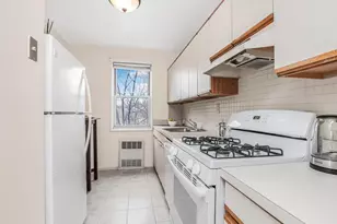 609 Palmer Rd, Yonkers, NY 10701 - Photo 7