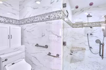 18 Wilsher Drive, Monsey, NY 10952 - Photo 13