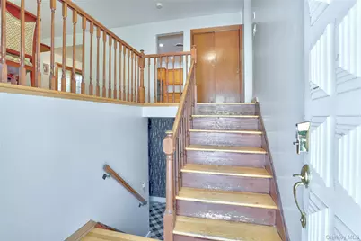 18 Wilsher Drive, Monsey, NY 10952 - Photo 3