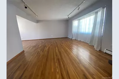 732 3rd Street, Ronkonkoma, NY 11779 - Photo 5