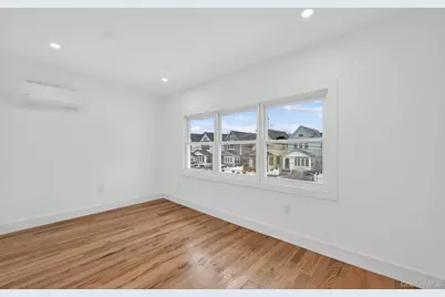 13205 109th Avenue, Ozone Park, NY 11420 - Photo 7