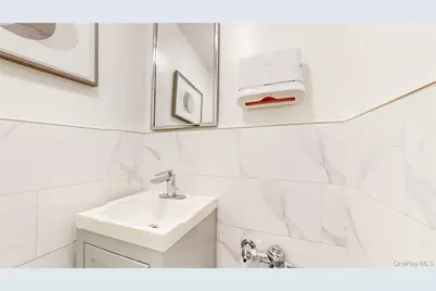 11045 71st Road #PS2, Forest Hills, NY 11375 - Photo 9