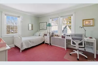 27 Loh Avenue, Tarrytown, NY 10591 - Photo 25