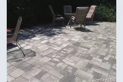 3 Lincoln Street, Westhampton, NY 11977 - Photo 15