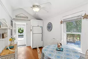 3 Lincoln St, Westhampton, NY 11977 - Photo 9