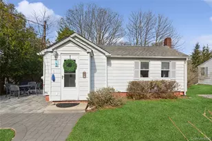 3 Lincoln St, Westhampton, NY 11977 - Photo 3