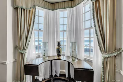 2 Wallis Lane, Saint James, NY 11780 - Photo 7