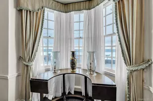 2 Wallis Ln, Saint James, NY 11780 - Photo 7