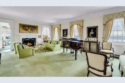 2 Wallis Lane, Saint James, NY 11780 - Photo 11