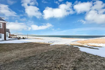 2 Wallis Lane, Saint James, NY 11780 - Photo 25