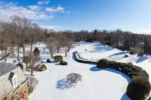 2 Wallis Ln, Saint James, NY 11780 - Photo 23