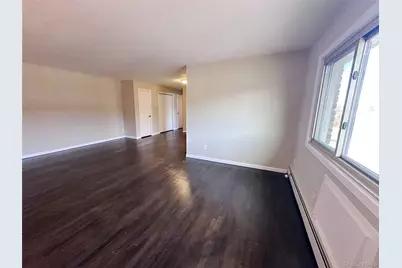 2449 Union Boulevard #33B, Islip, NY 11751 - Photo 5