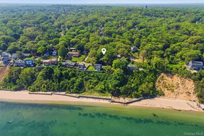 142 Shore Drive, Sound Beach, NY 11789 - Photo 9