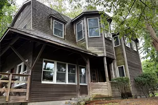 142 Shore Dr, Sound Beach, NY 11789 - Photo 3