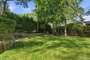 142 Shore Dr, Sound Beach, NY 11789 - Photo 29
