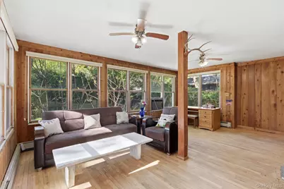 142 Shore Drive, Sound Beach, NY 11789 - Photo 19