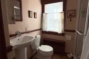 10 Phillips St, Red Hook, NY 12571 - Photo 17