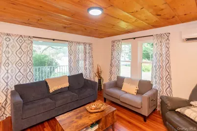 692 Old Route 17, Livingston Manor, NY 12758 - Photo 17