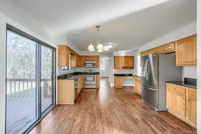 9 Oak Avenue, Somers, NY 10589 - Photo 7