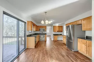 9 Oak Ave, Somers, NY 10589 - Photo 7