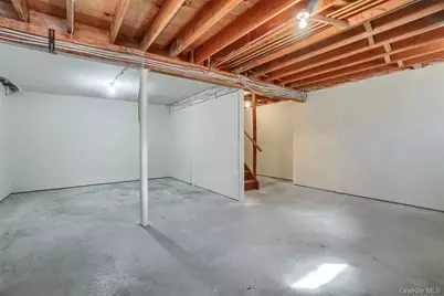 9 Oak Avenue, Somers, NY 10589 - Photo 25