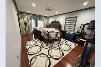 5027 175th Street, Fresh Meadows, NY 11365 - Photo 5