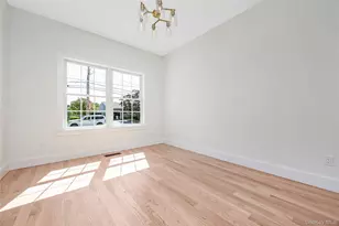 510 Bayport Ave, Bayport, NY 11705 - Photo 15