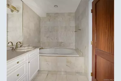 171 Great Neck Road #1C, Great Neck, NY 11021 - Photo 11