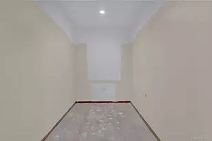 1 Domino Way, Mount Sinai, NY 11766 - Photo 19