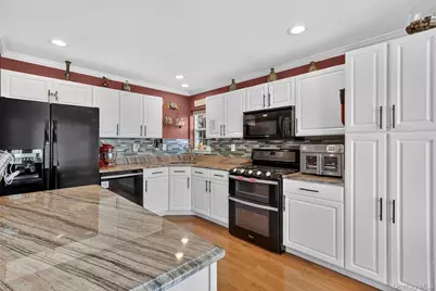 104 Crystal Hill Drive, Pomona, NY 10970 - Photo 17