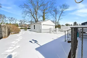 197 Foxhurst Rd, Oceanside, NY 11572 - Photo 27