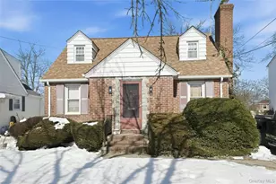 197 Foxhurst Rd, Oceanside, NY 11572 - Photo 3