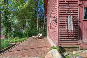 95 E Broadway, Roslyn, NY 11576 - Photo 27