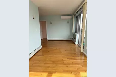 136-21 Latimer Place #4L, Flushing, NY 11354 - Photo 3