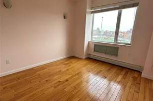 136-21 Latimer Pl, Flushing, NY 11354 - Photo 11