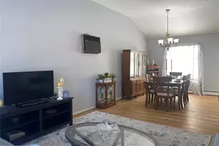 [Address not provided], Hauppauge, NY 11788 - Photo 5