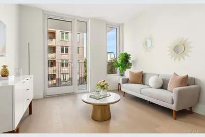 30-55 Vernon Boulevard #5N, Astoria, NY 11102 - Photo 1