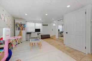 285 E Shore Dr, Massapequa, NY 11758 - Photo 11