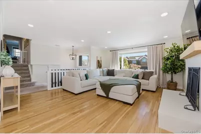 285 E Shore Drive, Massapequa, NY 11758 - Photo 3