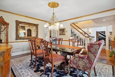 1345 Harbor Road, Hewlett, NY 11557 - Photo 19