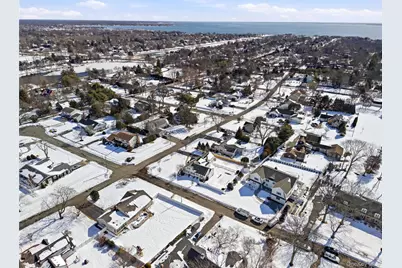 38 Bradish Lane, Bay Shore, NY 11706 - Photo 35