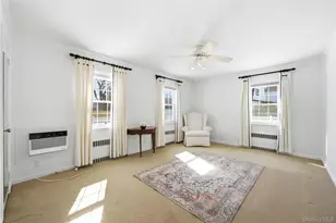 38 Bradish Ln, Bay Shore, NY 11706 - Photo 19