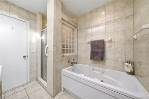 38 Bradish Ln, Bay Shore, NY 11706 - Photo 21