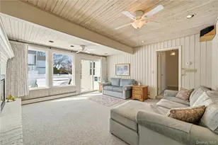 38 Bradish Ln, Bay Shore, NY 11706 - Photo 17