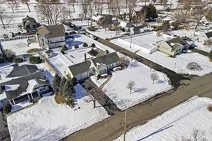 38 Bradish Ln, Bay Shore, NY 11706 - Photo 29