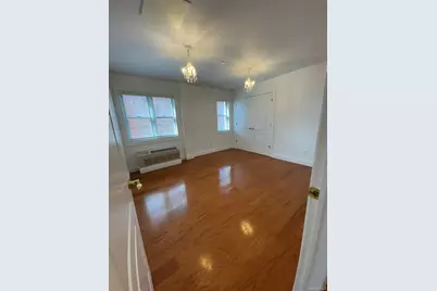 42-23 212 Street #3C, Bayside, NY 11361 - Photo 3