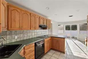 148 Exeter Rd, Massapequa, NY 11758 - Photo 13